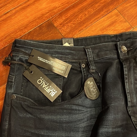 ⭐️ New Buffalo Driven-X Relaxed Straight Driven Jeans Size 42/33 - Picture 5 of 11